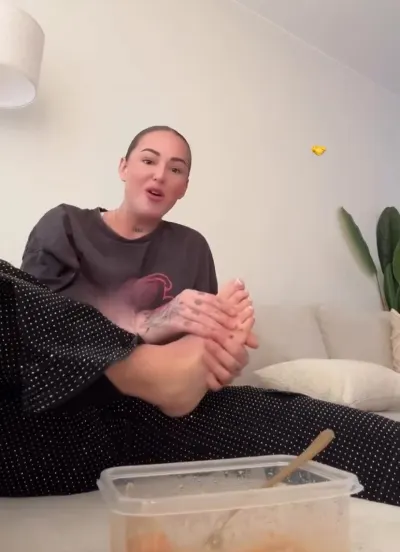 Helenaeliart leak — aperçu 14