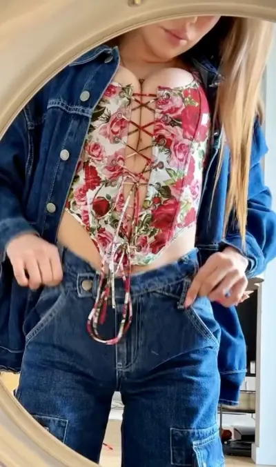 Léna Guillou Lenoutsa leak — aperçu 13